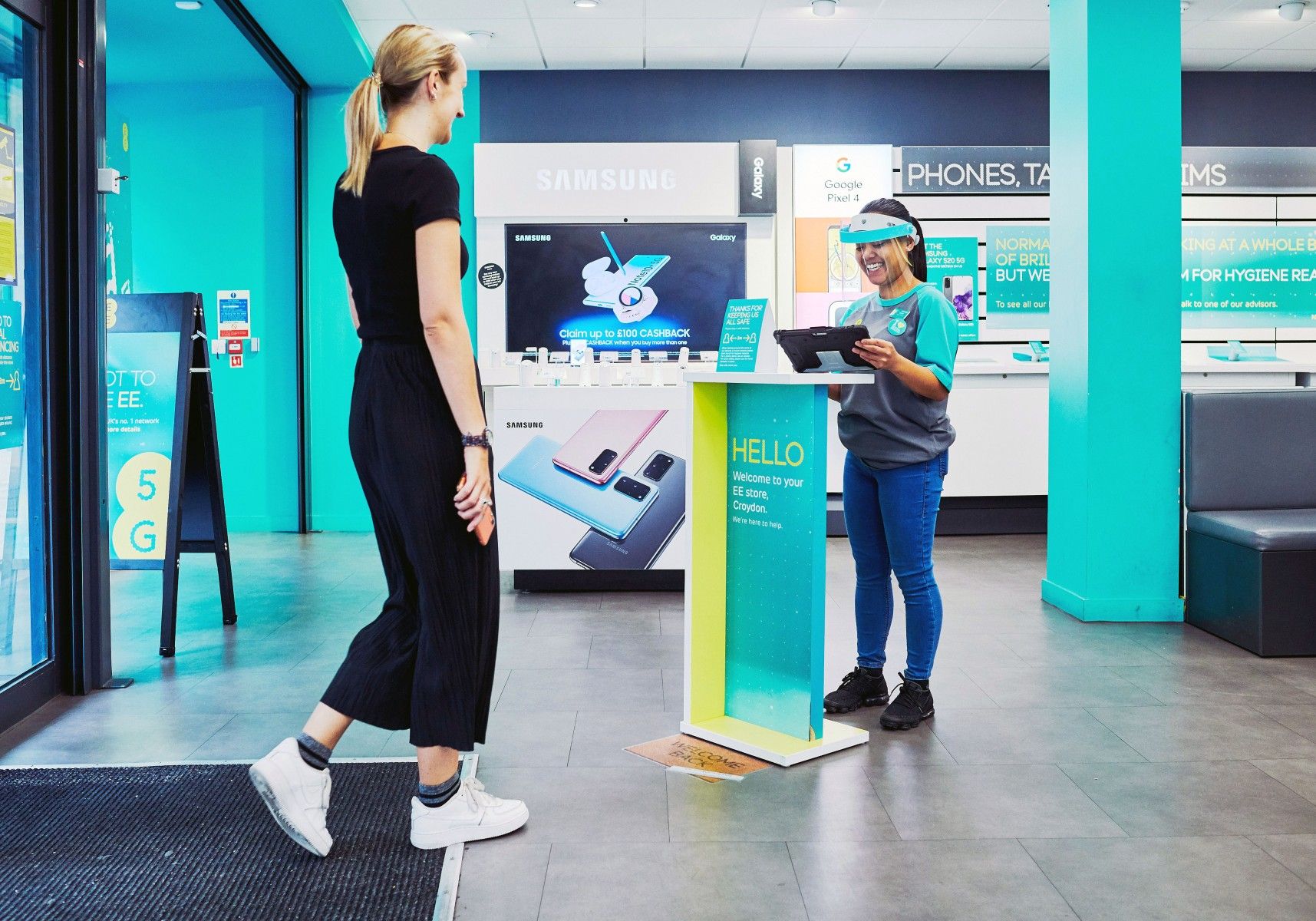 Retail Customer Service Advisor at EE, Birmingham