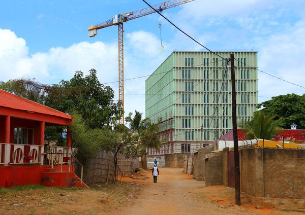 Mixed use construction in Mozambique port stimulates local skills